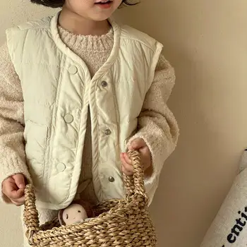 7438 Детска жилетка 2023 Есен Нова корейска жилетка на момиче Бежово флорално облекло Тънко памучно палто от двете страни Носете жилетка