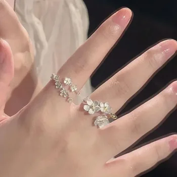 Моден дизайн Camellia корейски сладък сребърен цвете изящен отваряне регулируеми пръст пръстен за жени модерен бижута на едро
