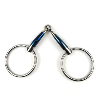 Безплатна доставка конски пръстен snaffle малко със синьо желязо устата устата размер 135MM BT0542