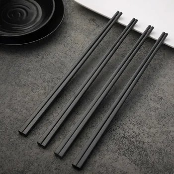 Неплъзгаща се съдомиялна машина Безопасна бамбукова форма Хранителни клас пръчици 10 чифта сплав китайски пръчици за хранене Хранителни суши пръчици за многократна употреба