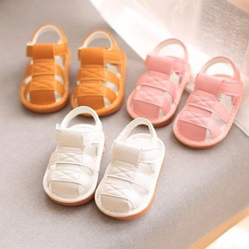 Toddler летни сандали за бебета момчета момичета случайни нехлъзгащи апартаменти деца първи проходилка обувки яслите дишаща мокасини мека подметка