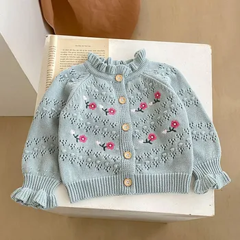 елен джонми 2024 Нови пролетни малки деца момичета плетени пуловери кухи вън бродерия корейски стил новородено бебе жилетка пуловер