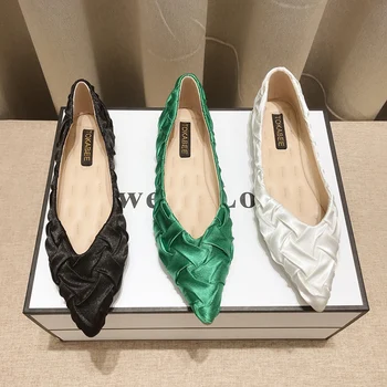 Големи дамски обувки 2023 Пролет Нови винтидж тъкани заострени меки еднолични плоски обувки Модни плитки изрязани френски ежедневни обувки