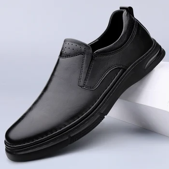 Висококачествени мъжки мокасини Мъжка кожа Ежедневни обувки Нова мода Луксозни мокасини Меки ръчно изработени мъжки обувки за шофиране