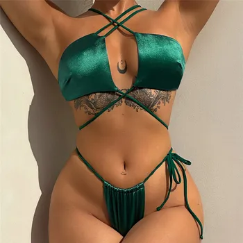 Секси зелен сатен бански костюми микро прашки бикини комплект метален пръстен низ дантела нагоре кръст бански костюм мини бикини 2024 Mujer