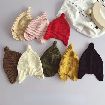 8342 Детски плетени шапки 2023 Зимна нова гореща продажба Шапка на бебето момиче Pointy Baby Wool Hats Ear Protection Nipple Hats.