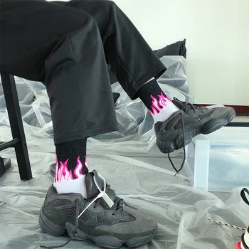 Горящи чорапи с пламък мъже и жени памук европейски и американски уличен хип-хоп Harajuku двойка скейтборд бял Новост чорапи